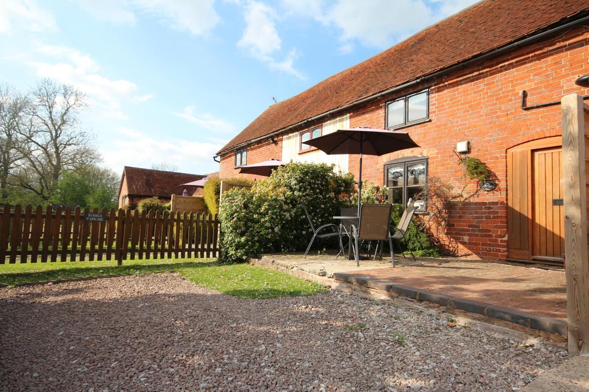 Whitley Elm Cottages Warwick  Exterior photo