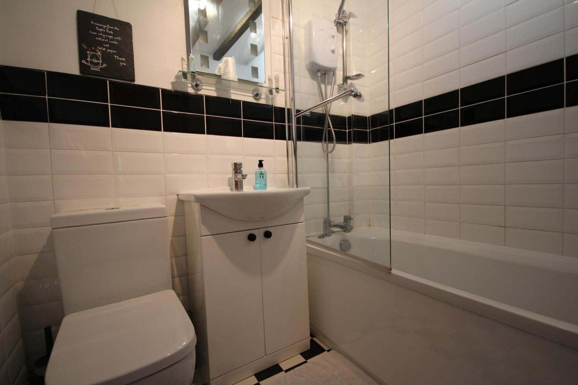 Whitley Elm Cottages Warwick  Room photo